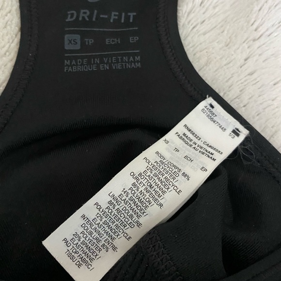 Black Nike sports bra - Picture 3 of 3